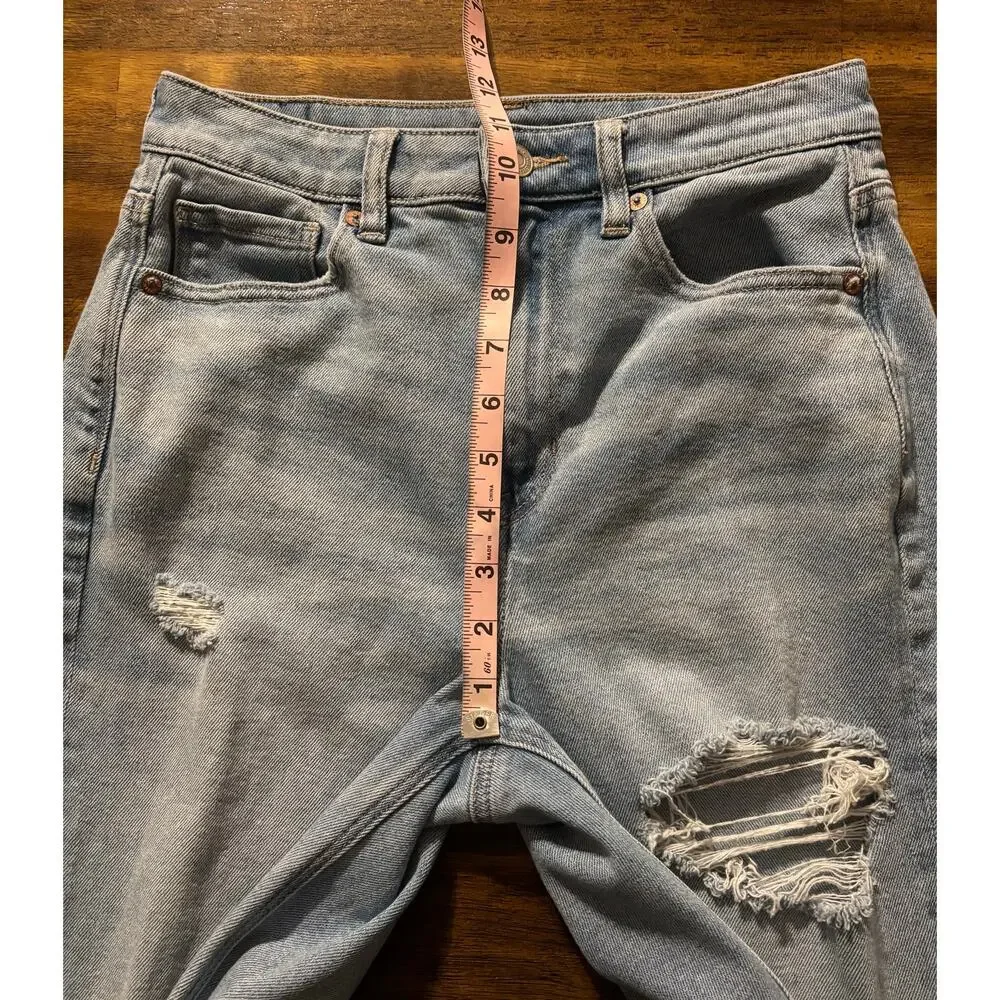 American Eagle Women’s 4 Short 26 x 26 Jeans Mom Straight High Rise Blue Denim